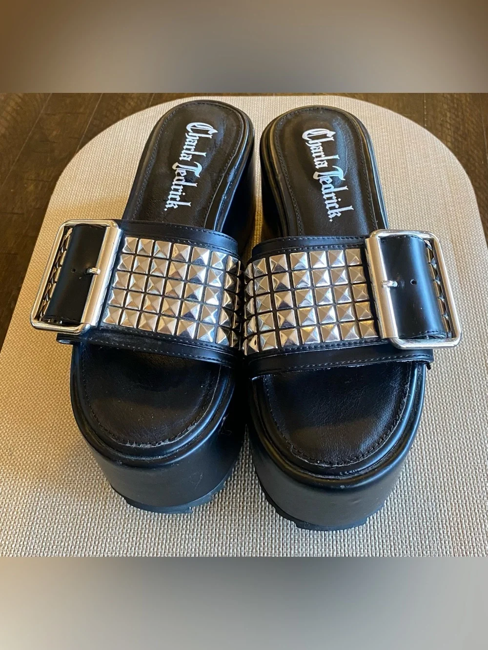 CHARLA TEDRICK Platform Slides SANDALS SHOES Silver Studs Thick Chunky Sole 7